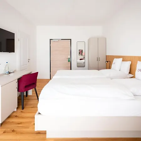Otel Magnolie Gmbh 4*